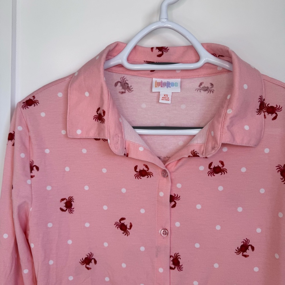 NWT LuLaRoe Valentina Women's Shirt Size XS Pink Long Sleeve Button Down Top - Picture 3 of 9